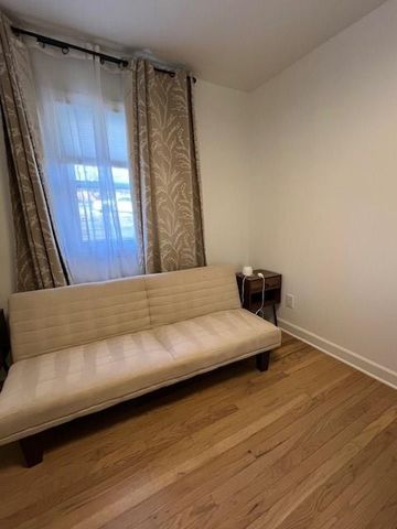 3867 Hillcrest SE Drive, Smyrna, GA 30080