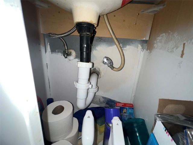 3705 S Littlejohn Avenue, Fort Worth, TX 76105