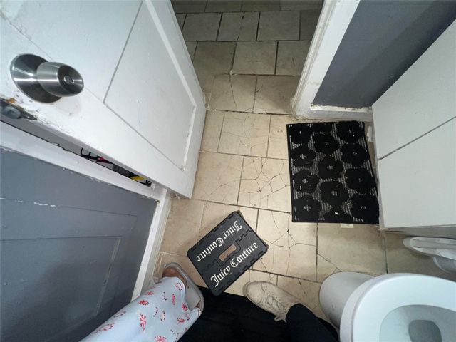 3705 S Littlejohn Avenue, Fort Worth, TX 76105