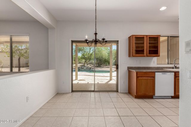 21067 N SEQUOIA CREST Drive, Surprise, AZ 85387