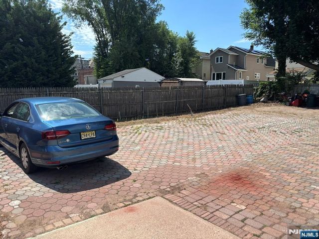 260 Court Avenue, Lyndhurst, NJ 07071