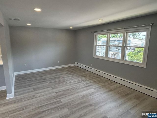 260 Court Avenue, Lyndhurst, NJ 07071
