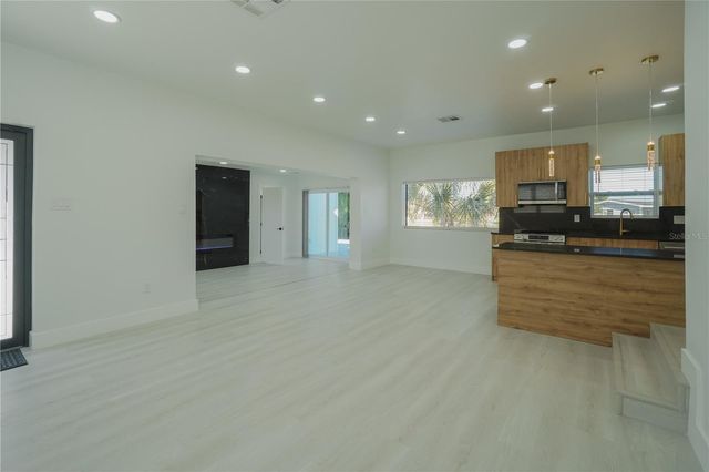 6821 MARIUS ROAD, North Port, FL 34287