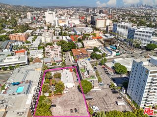 1741 N La Brea Avenue, Los Angeles, CA 90046