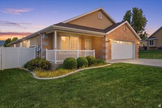 2333 N GARDEN LN #32, Layton, UT 84041