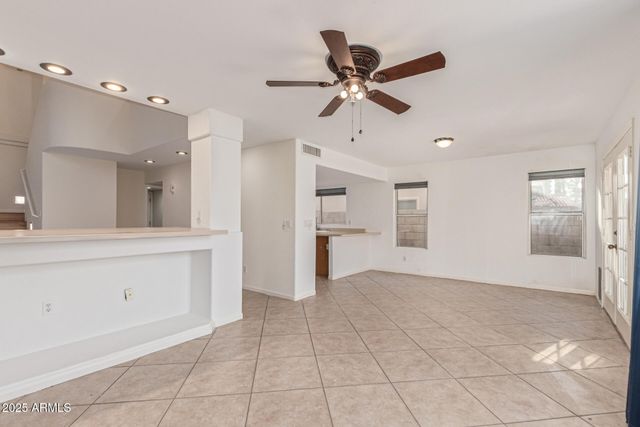 1326 E HELENA Drive, Phoenix, AZ 85022