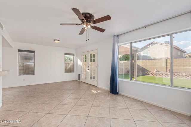 1326 E HELENA Drive, Phoenix, AZ 85022