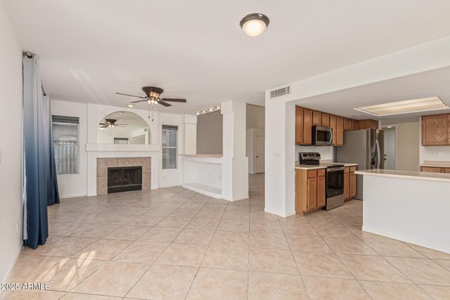 1326 E HELENA Drive, Phoenix, AZ 85022