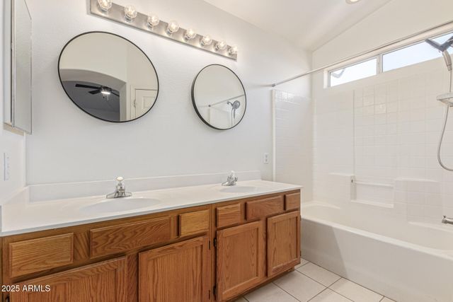 1326 E HELENA Drive, Phoenix, AZ 85022