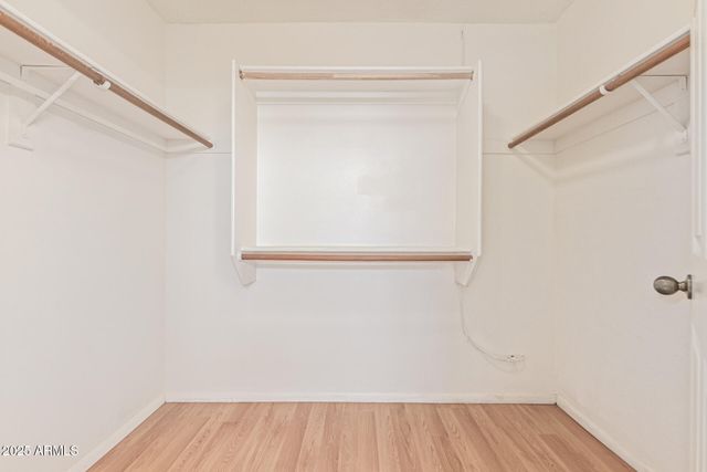 1326 E HELENA Drive, Phoenix, AZ 85022