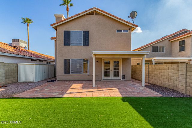 1326 E HELENA Drive, Phoenix, AZ 85022