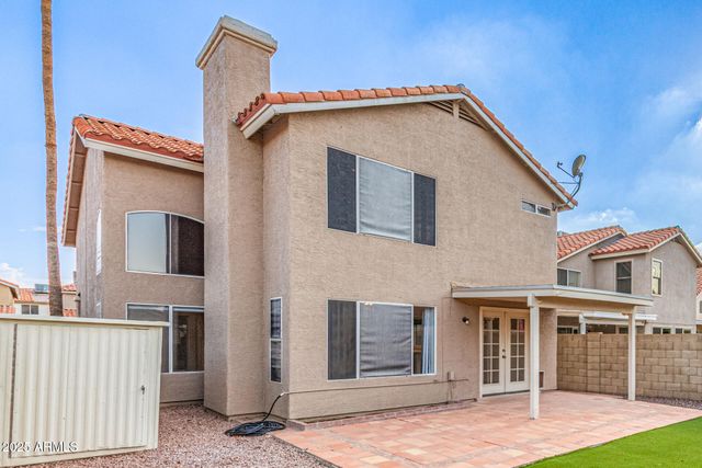 1326 E HELENA Drive, Phoenix, AZ 85022