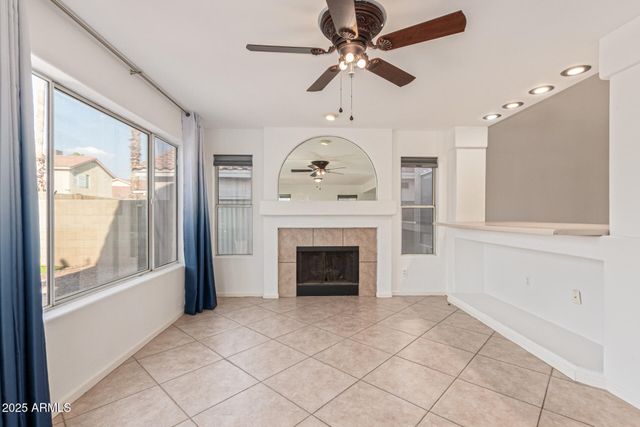 1326 E HELENA Drive, Phoenix, AZ 85022