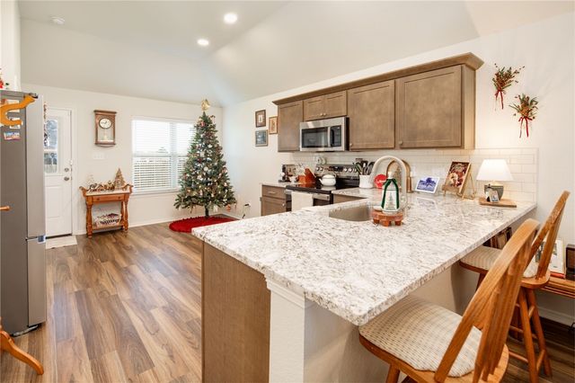 2799 Messenger Way, Bryan, TX 77803