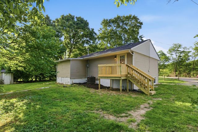 1690 Menelaus Road, Berea, KY 40403