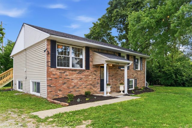 1690 Menelaus Road, Berea, KY 40403