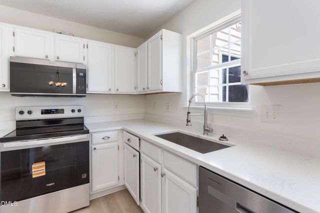 107 Harbor Haven Drive, Apex, NC 27502