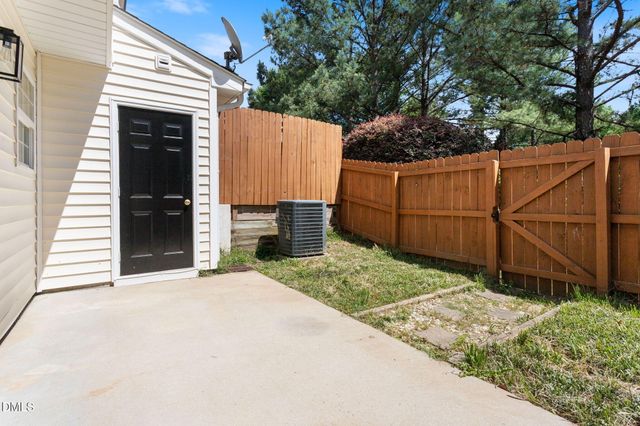 107 Harbor Haven Drive, Apex, NC 27502