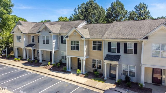 107 Harbor Haven Drive, Apex, NC 27502