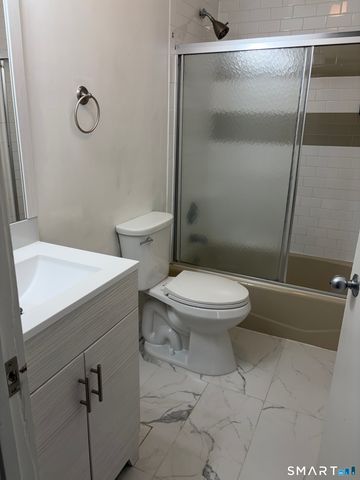 23 Franklin Street 1, Danbury, CT 06810