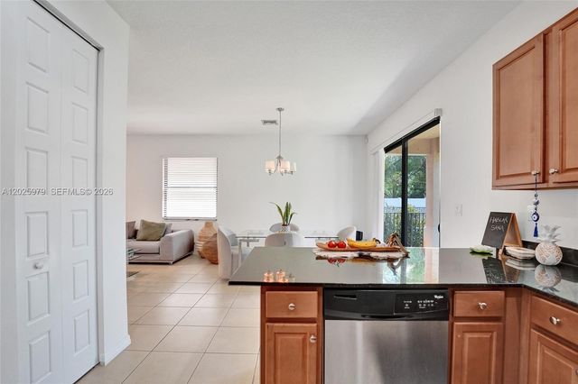 650 NE 191st Ter, Miami, FL 33179