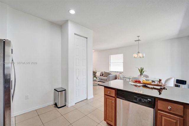 650 NE 191st Ter, Miami, FL 33179