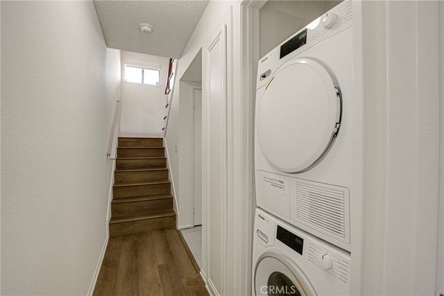 10926 Bluffside Drive 35, Studio City, CA 91604
