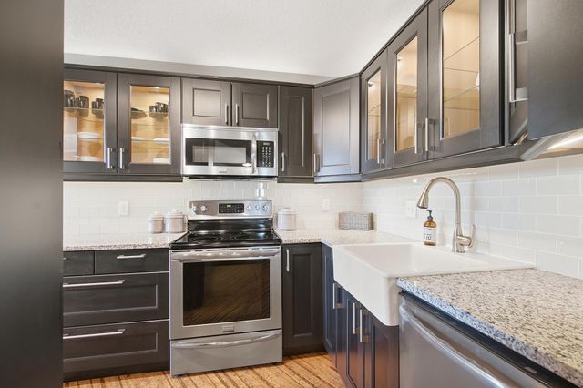 26 10th Street W 1309, Saint Paul, MN 55102