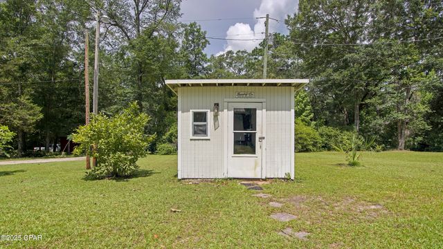 4991 Highway 77, Graceville, FL 32440