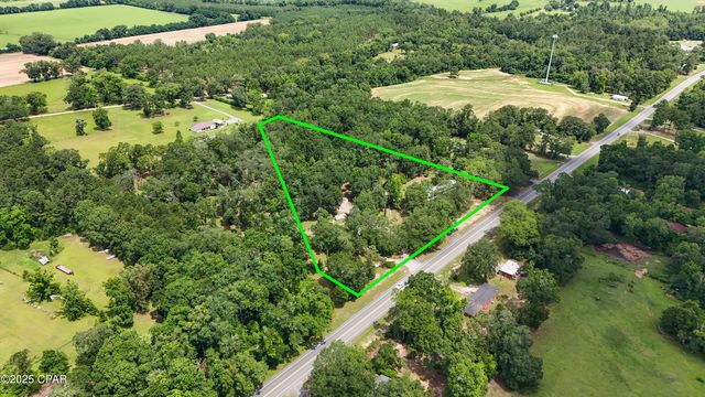 4991 Highway 77, Graceville, FL 32440