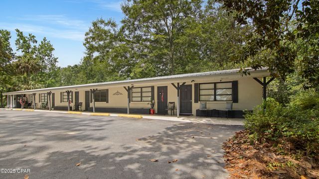 4991 Highway 77, Graceville, FL 32440