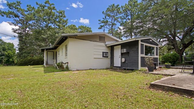 4991 Highway 77, Graceville, FL 32440
