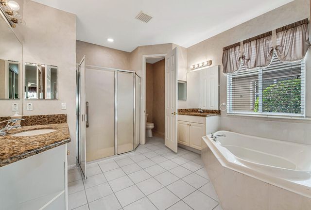 8878 Via Tuscany Drive, Boynton Beach, FL 33472