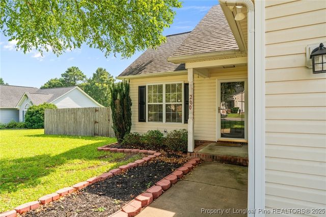 200 Detroit Court, Raeford, NC 28376