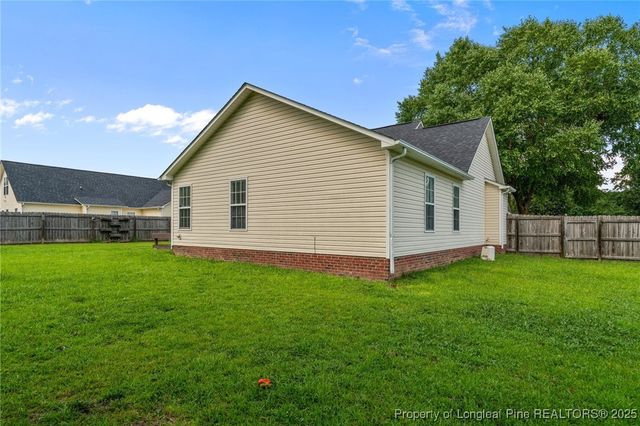 200 Detroit Court, Raeford, NC 28376