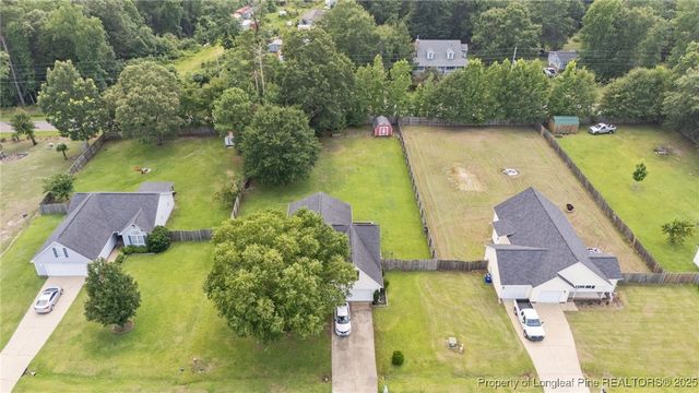 200 Detroit Court, Raeford, NC 28376