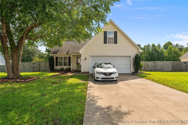 200 Detroit Court, Raeford, NC 28376