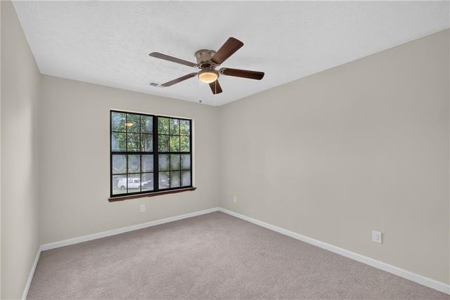 184 Timothy Lane NW, Lilburn, GA 30047