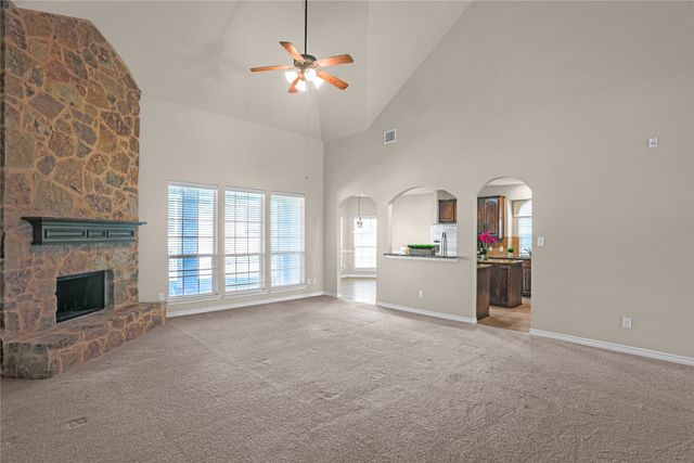 613 Gene Autry Lane, Murphy, TX 75094