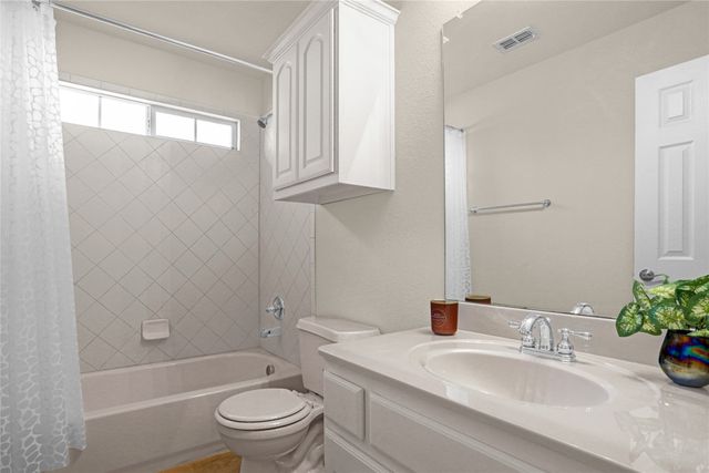 613 Gene Autry Lane, Murphy, TX 75094