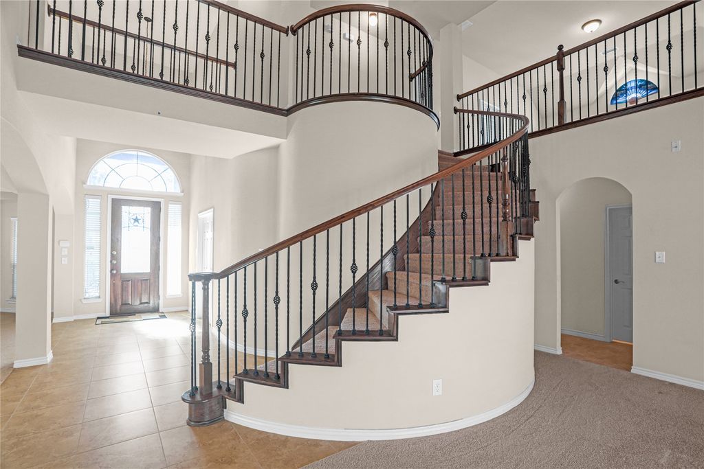 613 Gene Autry Lane, Murphy, TX 75094