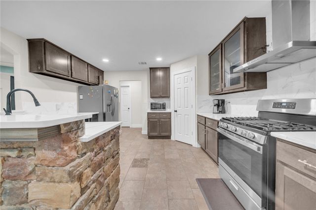 8048 Fm 2039, Caldwell, TX 77836