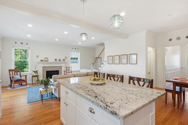 26 Clarks Hill Lane 26, Framingham, MA 01702