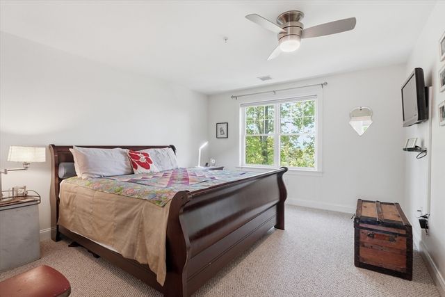 26 Clarks Hill Lane 26, Framingham, MA 01702
