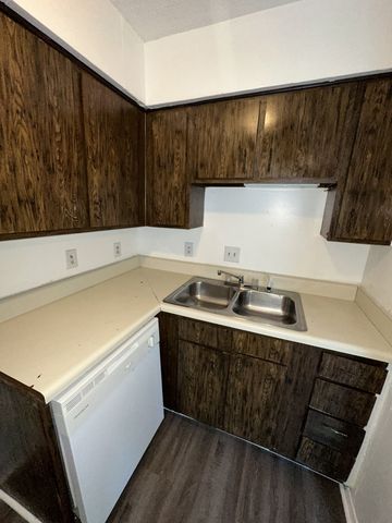 1031 Harold Dr, Nashville, TN 37217