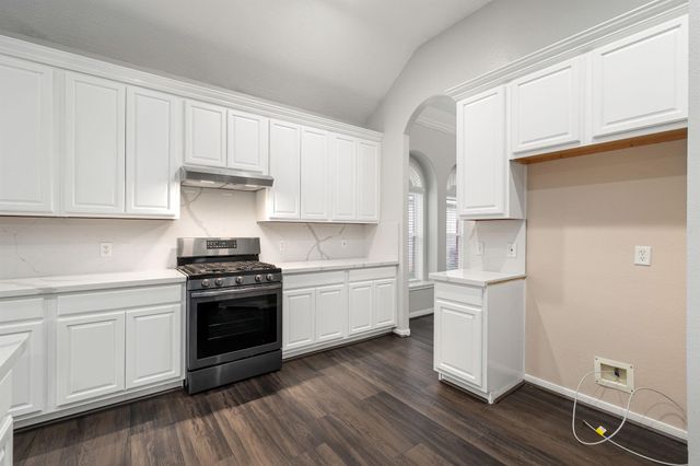 2010 Lincoln Crest Way, Sugar Land, TX 77498