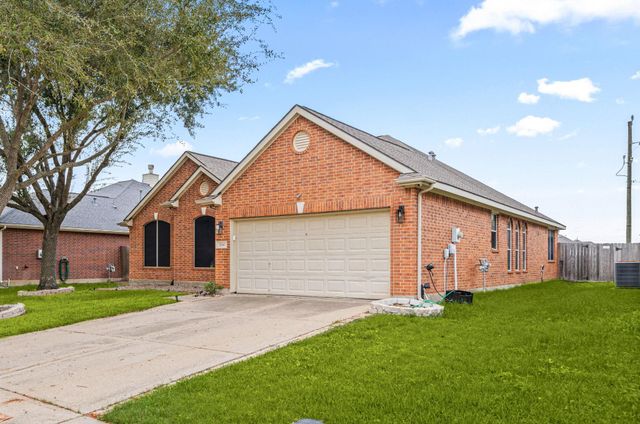 2010 Lincoln Crest Way, Sugar Land, TX 77498