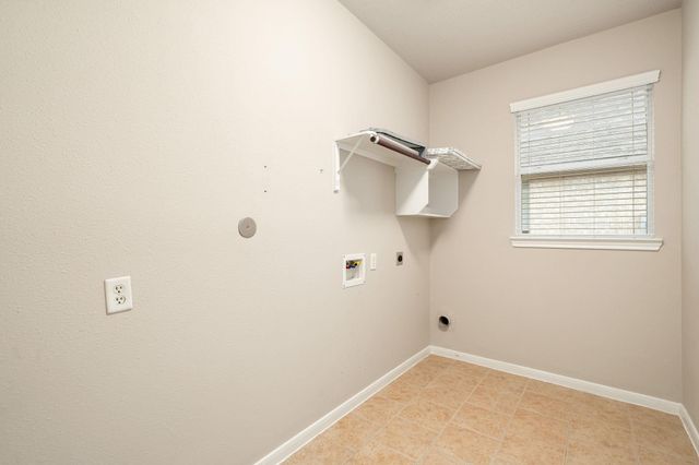 2010 Lincoln Crest Way, Sugar Land, TX 77498