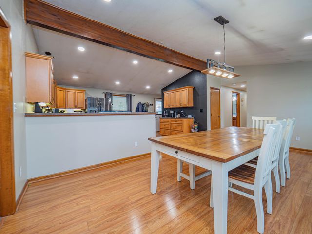 1762 COUNTY ROAD 2715, Moberly, MO 65270