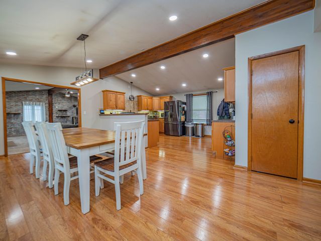 1762 COUNTY ROAD 2715, Moberly, MO 65270